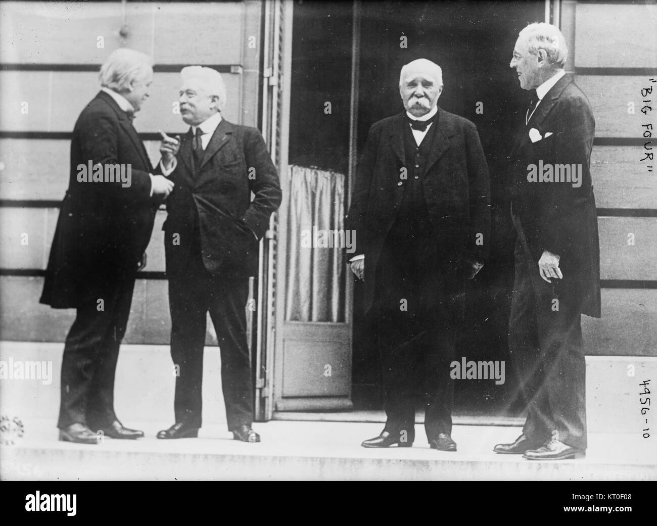 Big four 29038u fait référence à un modèle ou un article spécifique du Big four, probablement un train ou un équipement ferroviaire. L'original signifie son statut de classique ou de première édition dans sa catégorie. Banque D'Images