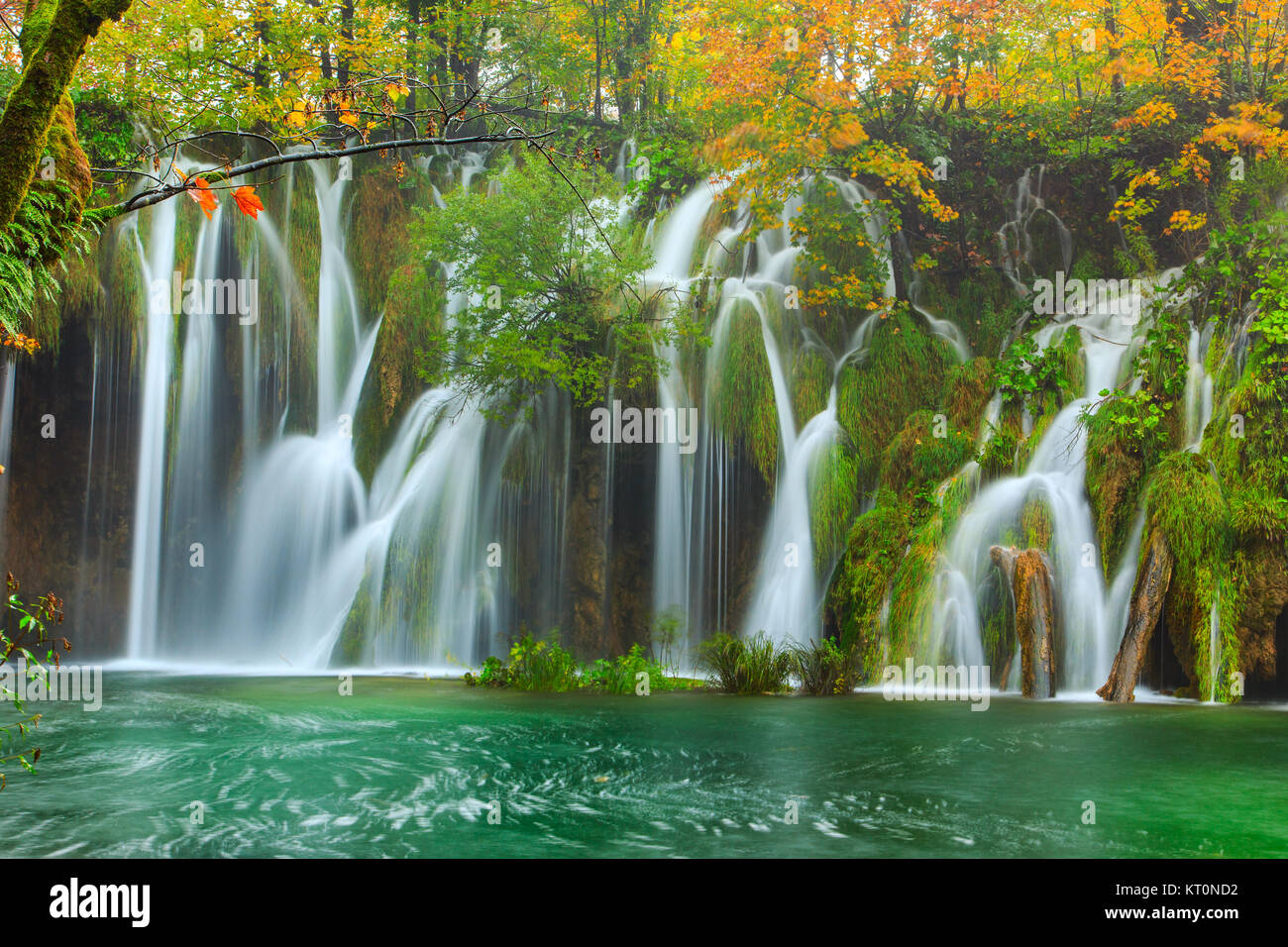 Collection Automne Couleurs et cascades de Plitvice Parc National Banque D'Images