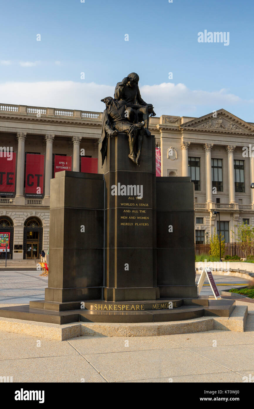 Le Shakespeare Memorial par Alexander Stirling Calder sur Logan Square, Philadelphie, Pennsylvanie, États-Unis. Banque D'Images