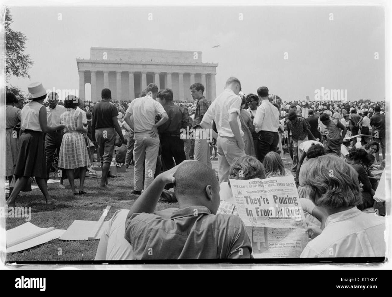 La marche des droits civiques sur Washington, qui s'est tenue au Lincoln Memorial en 1963, a été un événement charnière dans l'histoire américaine, plaidant pour l'égalité raciale et la justice, mis en évidence par le célèbre discours de Martin Luther King Jr 'I Have a Dream'. Banque D'Images La marche des droits civiques sur Washington, qui s'est tenue au Lincoln Memorial en 1963, a été un événement charnière dans l'histoire américaine, plaidant pour l'égalité raciale et la justice, mis en évidence par le célèbre discours de Martin Luther King Jr 'I Have a Dream'. Banque D'Images