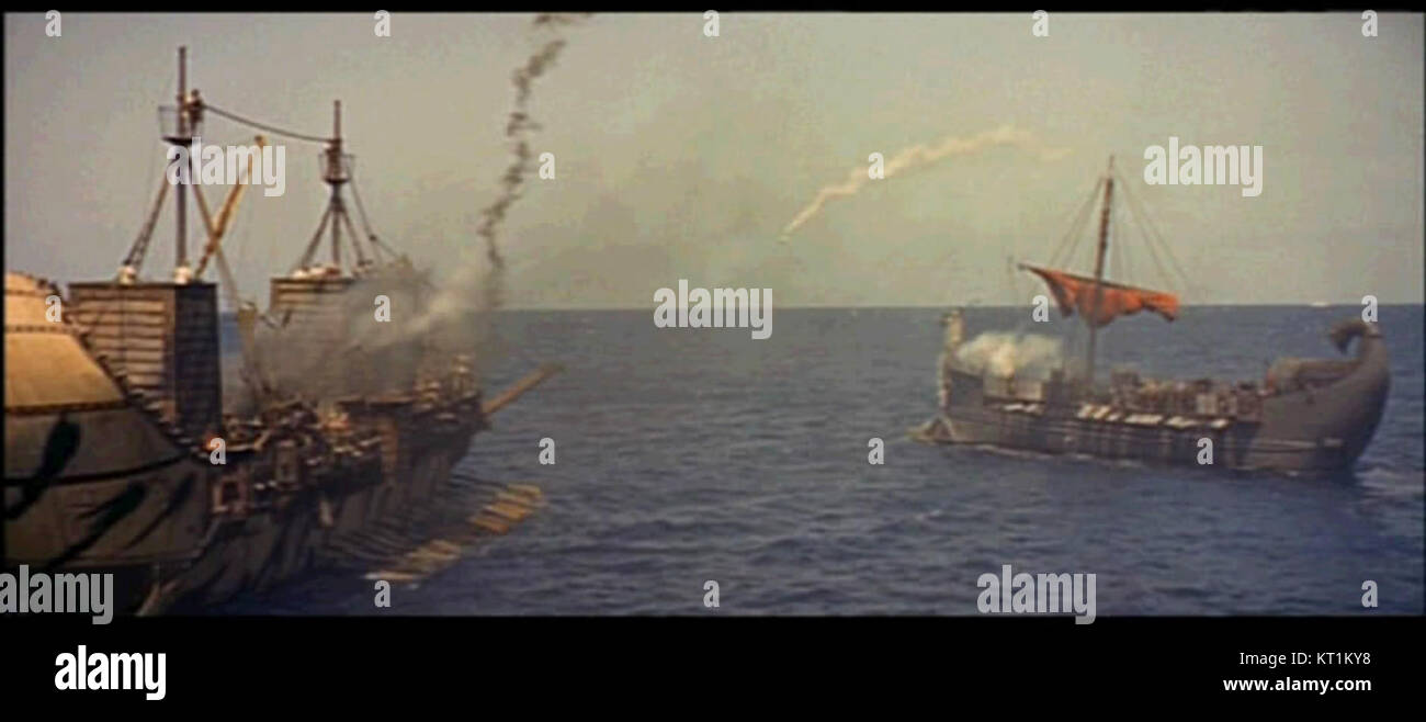 La bande-annonce de 1963 de *Cléopâtre*, réalisée par Joseph L. Mankiewicz, met en valeur la grande envergure du drame historique du film. Le film met en vedette Elizabeth Taylor et Richard Burton, qui se déroule dans l'Égypte ancienne sous le règne de Cléopâtre. Banque D'Images