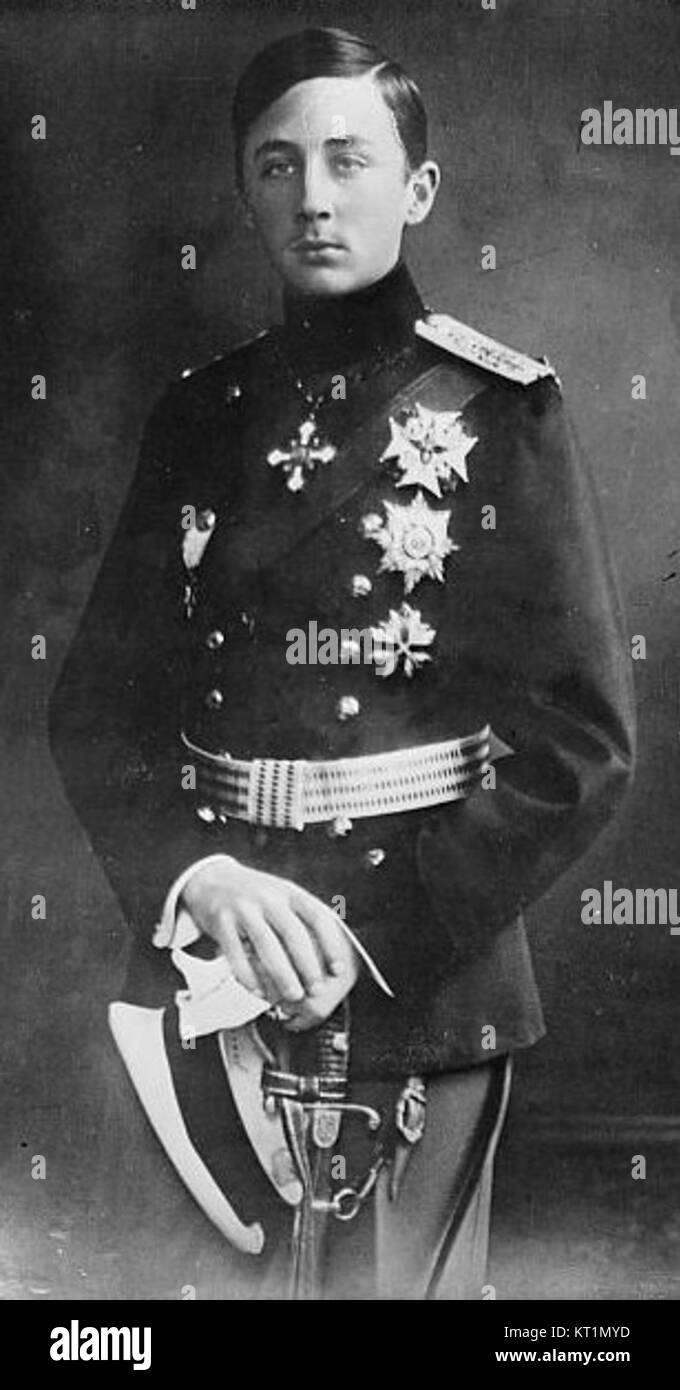 Cyrille de Bulgarie était une figure historique bulgare notable, souvent associée à des événements religieux et politiques dans la Bulgarie médiévale. On se souvient de lui pour ses contributions au patrimoine culturel et religieux du pays. Banque D'Images