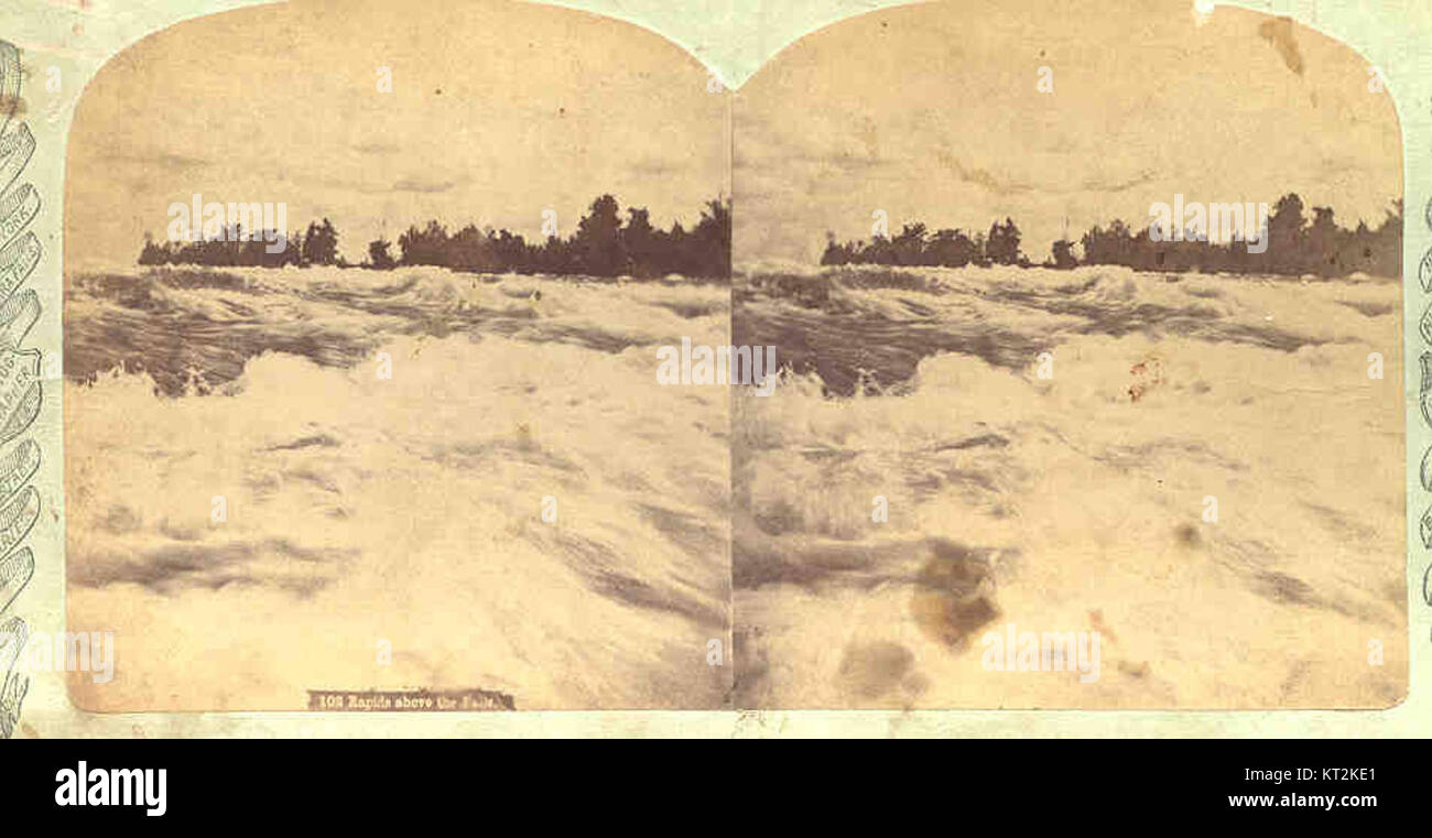 Les rapides au dessus des chutes Banque de photographies et d’images à ...