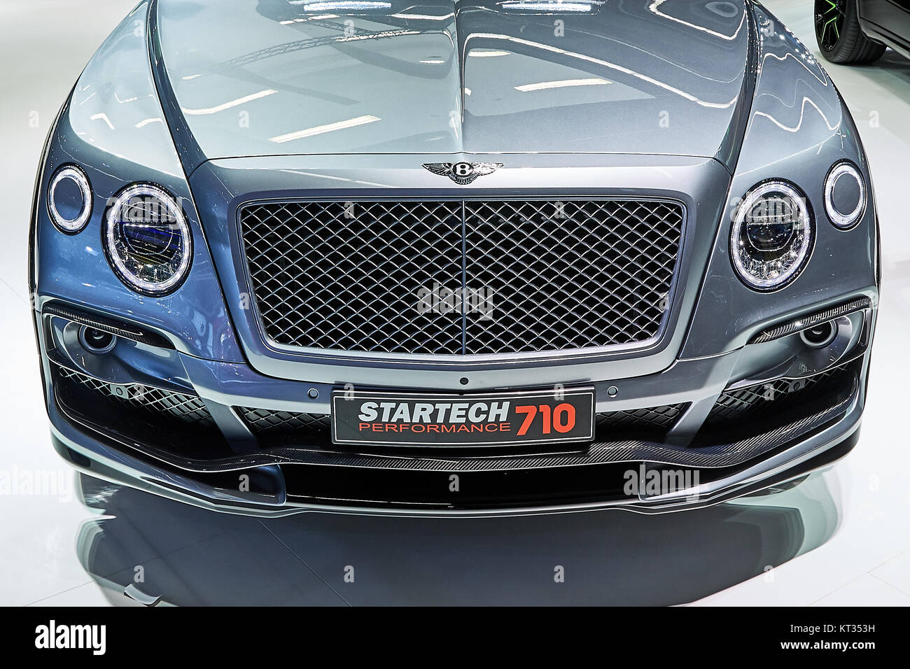 Francfort, Allemagne - le 12 septembre 2017 : 2017 Bentley Bentayga W12 par Startech présentés sur le 67-ème Salon International de l'Automobile de Francfort (IAA) dans le M Banque D'Images