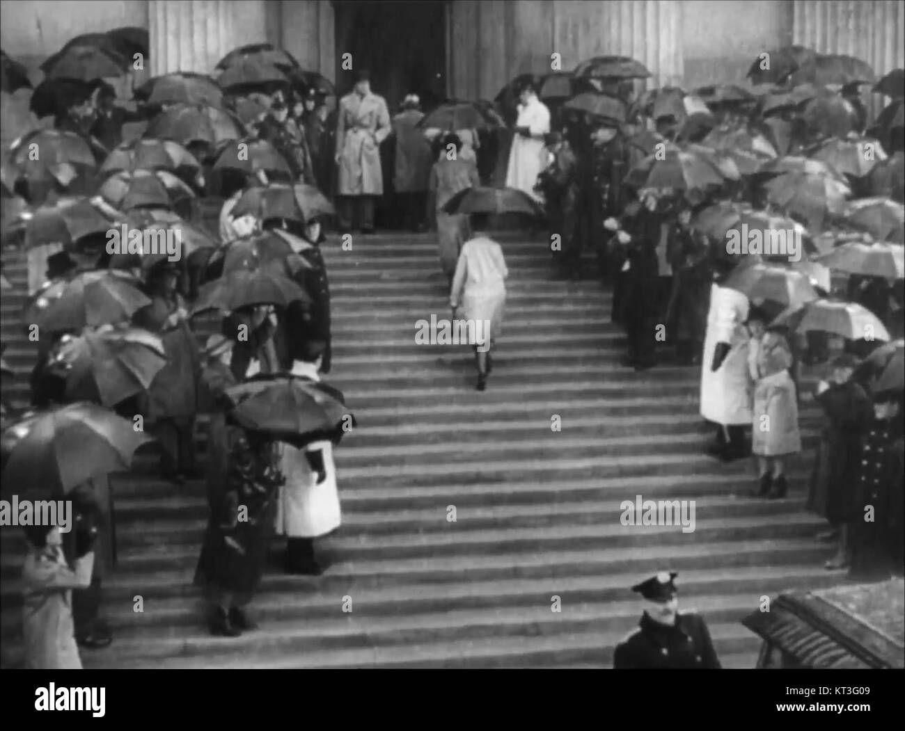 La bande-annonce du film *correspondant étranger* offre un aperçu du thriller Alfred Hitchcock de 1940, avec espionnage, intrigue et drame de guerre. Banque D'Images