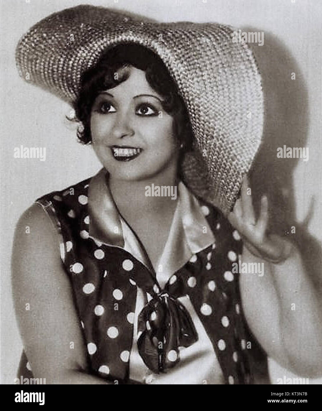 Helen Kane était une chanteuse et actrice américaine connue pour sa voix distinctive, qui a inspiré le célèbre personnage Betty Boop. Sa carrière au début d'Hollywood et de la musique fait partie de l'histoire culturelle américaine. Banque D'Images
