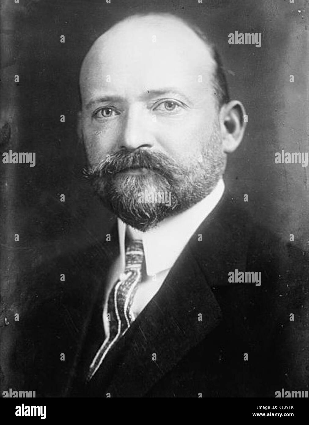 Une photographie de John Work Garrett, un homme d'affaires et philanthrope américain, connu pour ses contributions à l'éducation et à la culture. Banque D'Images