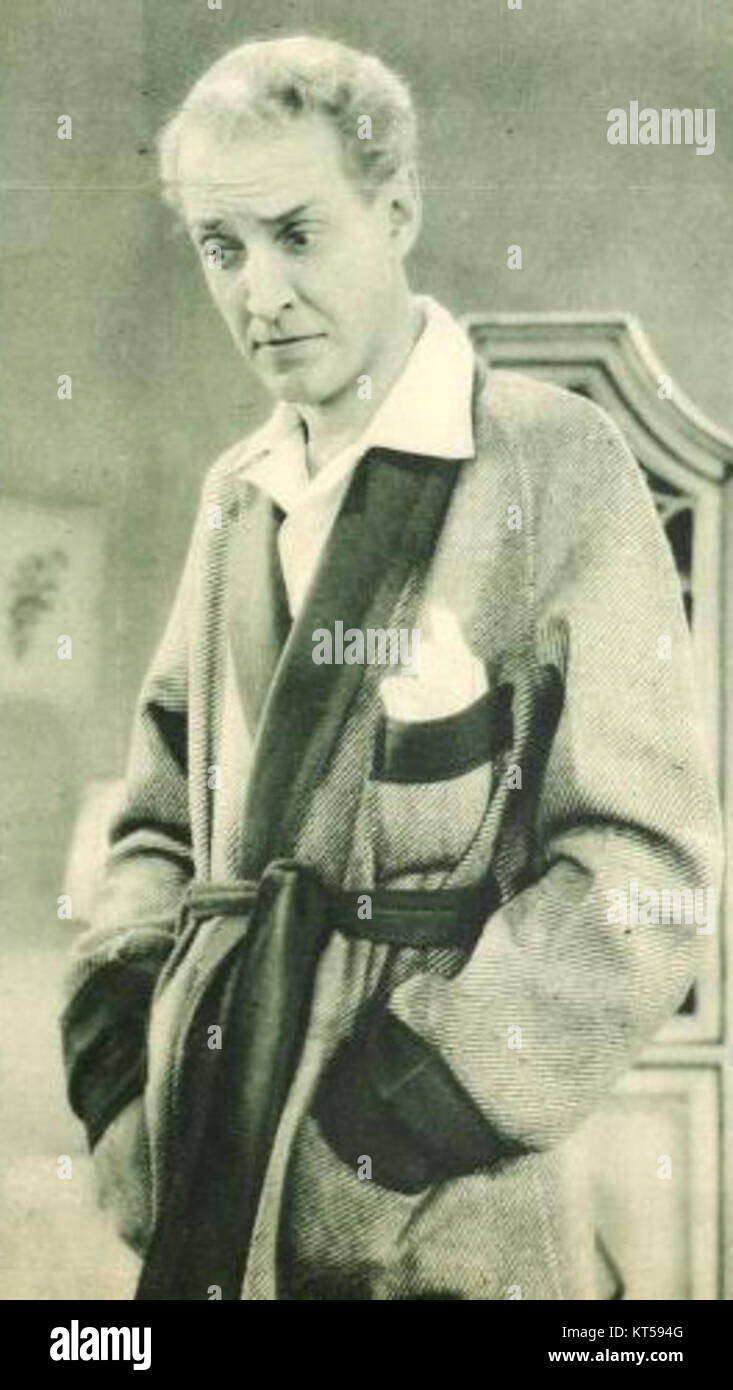 Otto Kruger a joué dans le film de 1934 "le docteur du crime", un film mystère dans lequel il dépeint un docteur qui résout des crimes. Le film se concentre sur la résolution de crimes et le travail de détective au début du XXe siècle. Banque D'Images