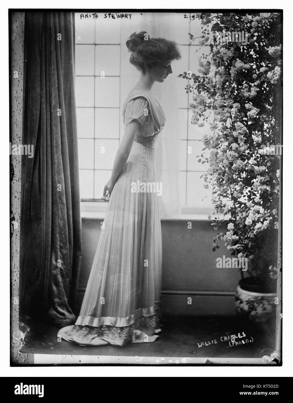 Anitastewart 23 est probablement une référence à une personne ou entité spécifique liée aux arts, au divertissement ou à la vie publique. De plus amples détails peuvent être trouvés concernant cette référence. Banque D'Images