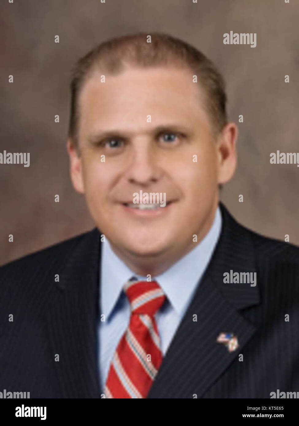 Ritch Workman est un personnage politique connu pour son implication dans la législature de l'État de Floride. Il a siégé à la Chambre des représentants de Floride et est reconnu pour son travail sur diverses questions législatives. Banque D'Images