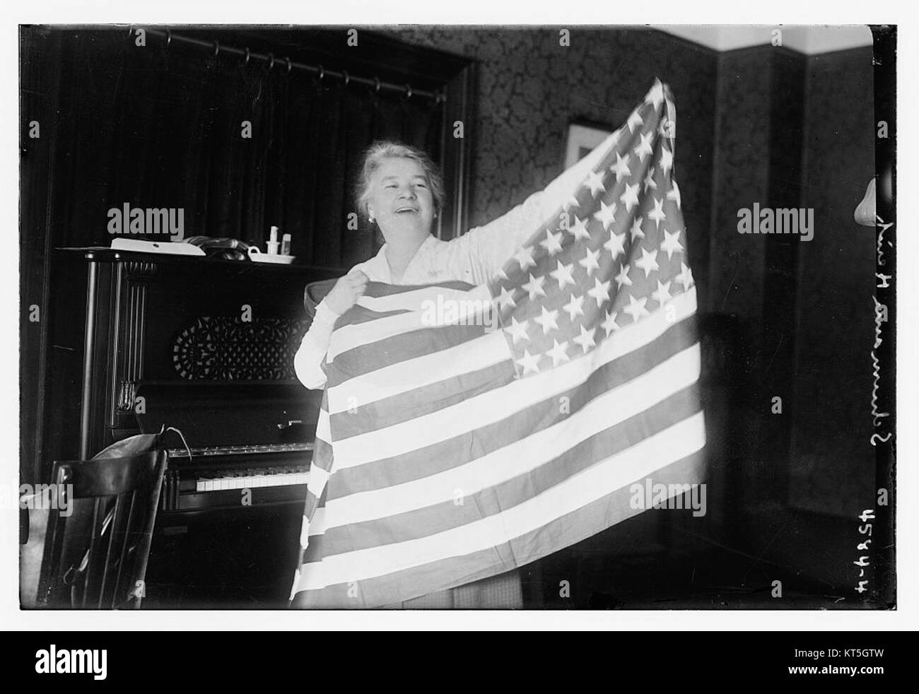 Schumann-Heink, une chanteuse d'opéra allemande renommée, a été célébrée pour sa voix puissante et ses contributions significatives au monde de la musique classique à la fin du XIXe et au début du XXe siècle. Banque D'Images