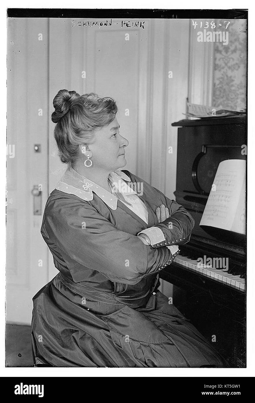 Schumann-Heink était une chanteuse d'opéra renommée connue pour sa voix puissante et ses contributions significatives au monde de la musique classique. Elle s'est produite à l'international et a été célébrée pour ses rôles dramatiques. Banque D'Images