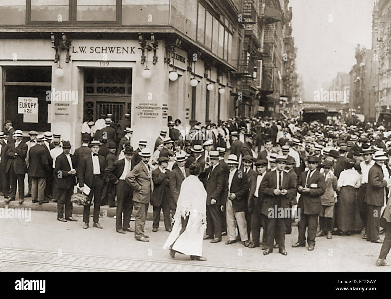 La faillite de la Schwenk Bank en 1914 est un événement important dans l'histoire financière américaine, marquant un effondrement significatif du secteur bancaire pendant une période d'instabilité économique. Banque D'Images
