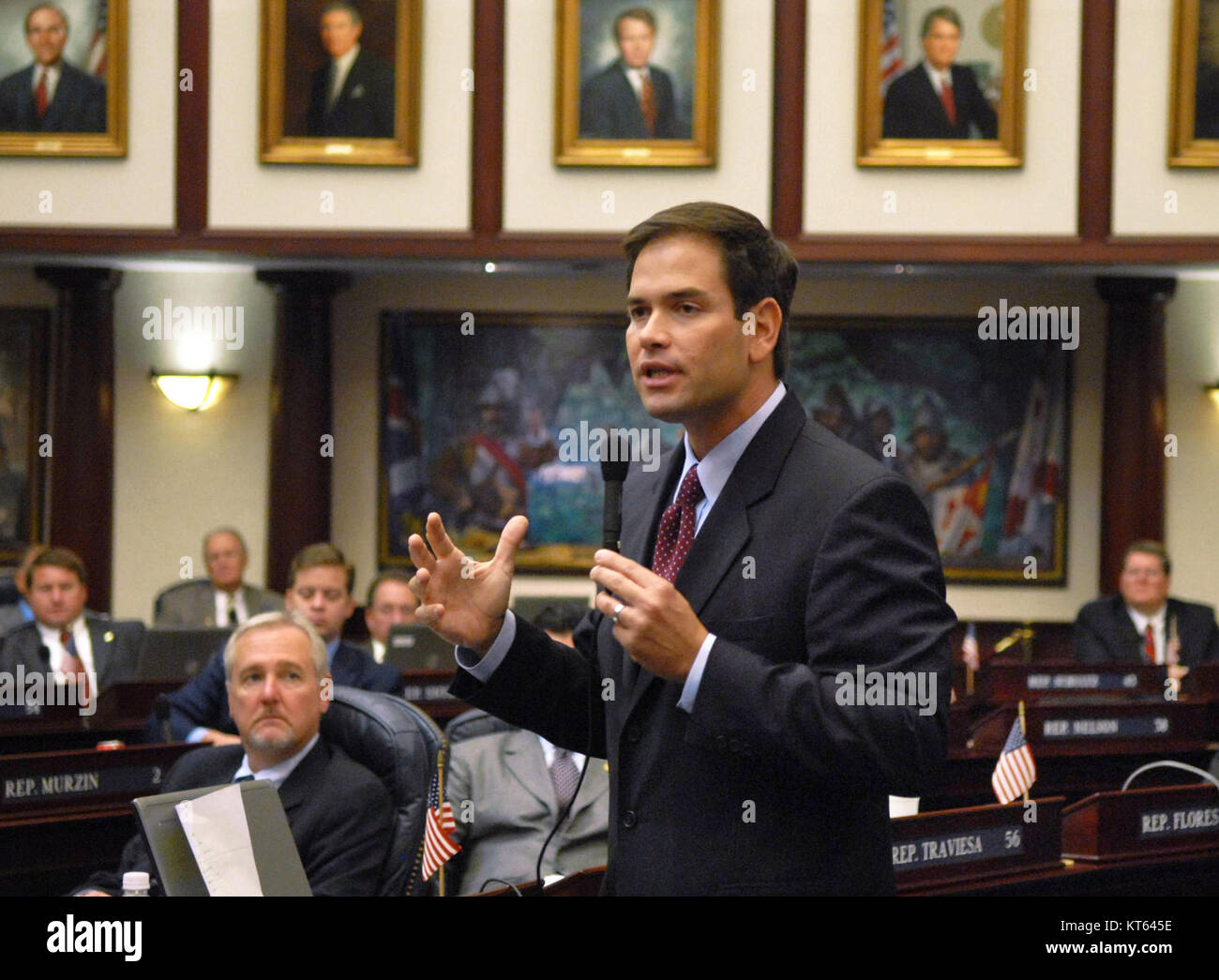 Le sénateur Marco Rubio, sénateur américain de Floride, a plaidé pour des réformes fiscales visant à réduire les impôts des familles et des entreprises tout en stimulant la croissance économique, en mettant l’accent sur l’allégement fiscal. Banque D'Images