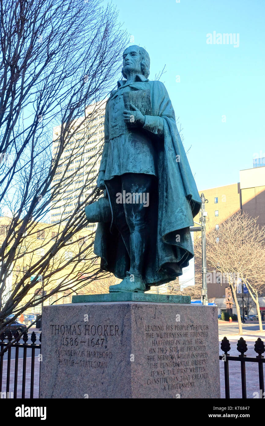 Un portrait de Thomas Hooker, un dirigeant puritain influent et fondateur de la colonie du Connecticut, peint par Frances Laughlin Wadsworth. Le portrait reflète l'importance de Hooker dans l'histoire coloniale américaine. Banque D'Images