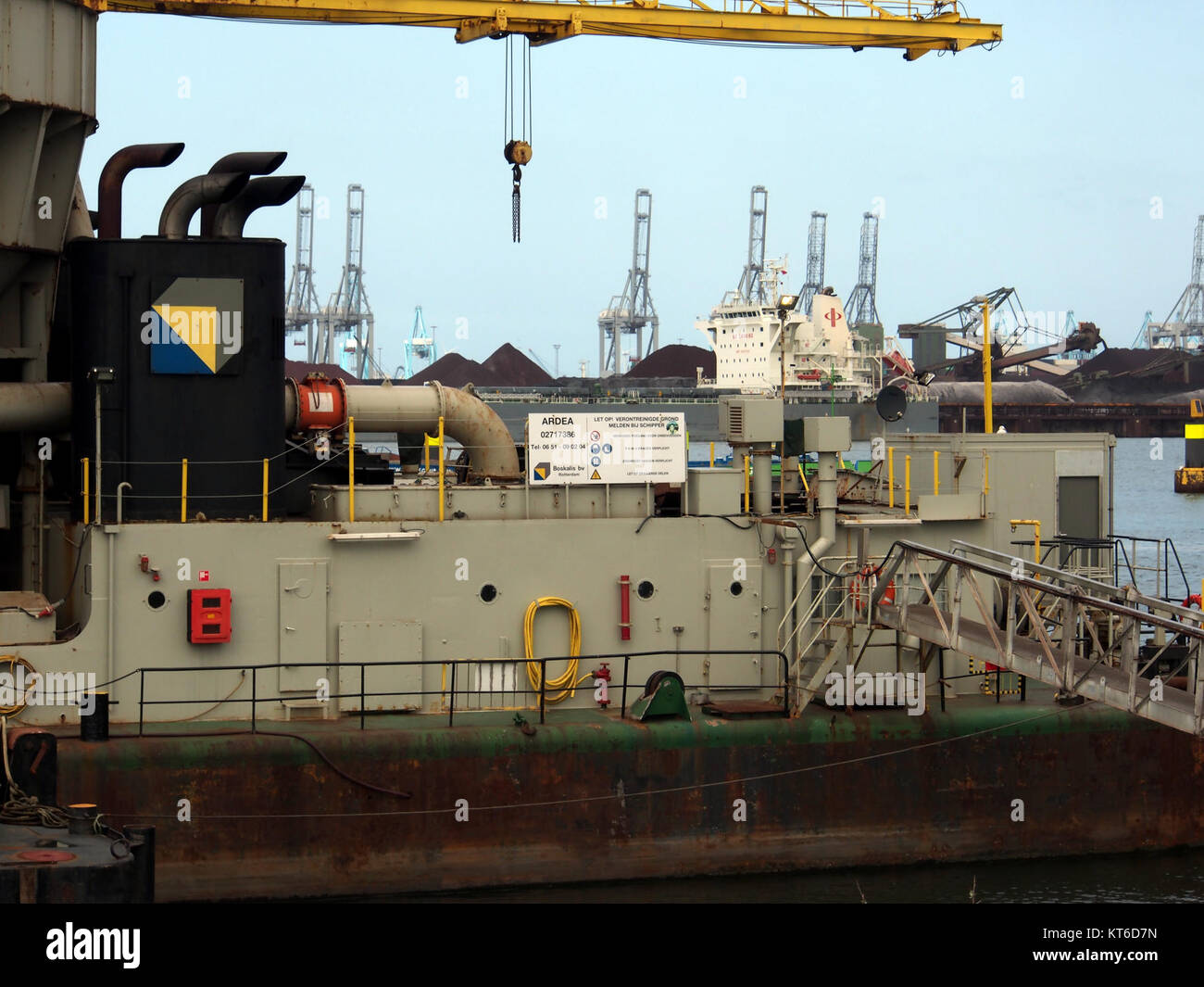 Cette image, étiquetée 'Ardea, ENI 02717386', représente Ardea, une ancienne ville d'Italie. Il reflète l'importance archéologique et historique de la région. Banque D'Images