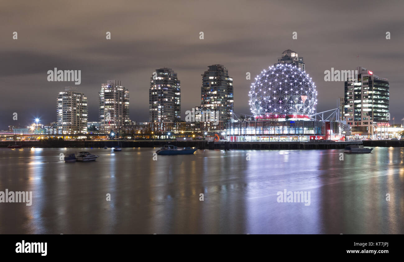 VANCOUVER 2012 : Science World à False Creek, Vancouver, British Columbia, Canada Banque D'Images