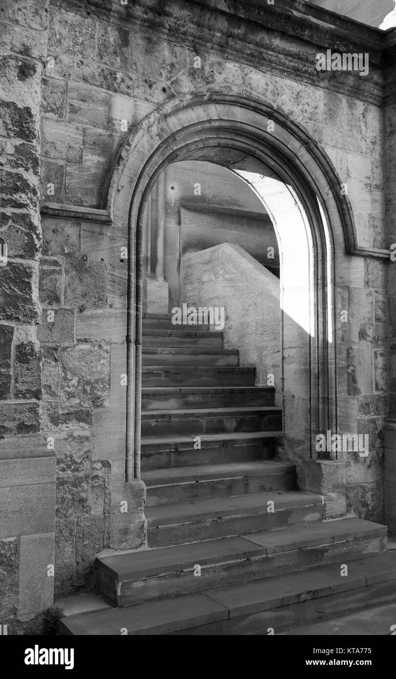 Autour de la ville universitaire de Oxford Décembre 2017 Étapes à l'arrière du musée des sciences Banque D'Images