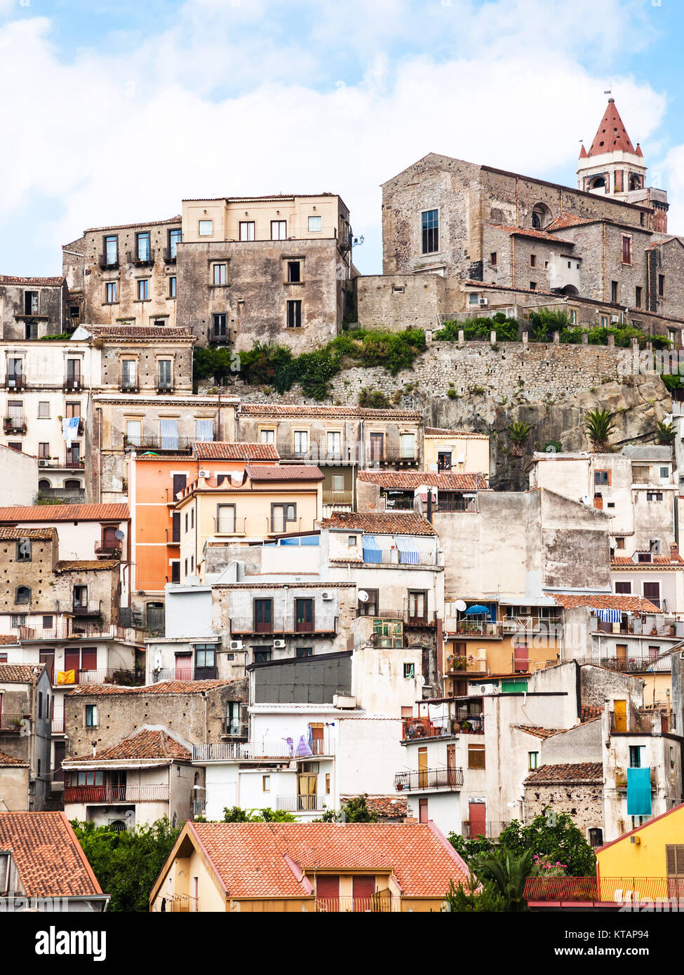 Vue de la ville de Castiglione di Sicilia en Sicile Banque D'Images