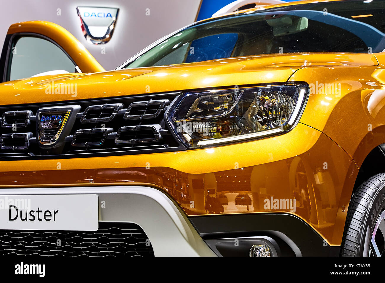 Francfort, Allemagne - le 12 septembre 2017 : 2018 Dacia Duster présenté sur le 67-ème Salon International de l'Automobile de Francfort (IAA) dans le parc des expositions Messe Frankfurt Banque D'Images