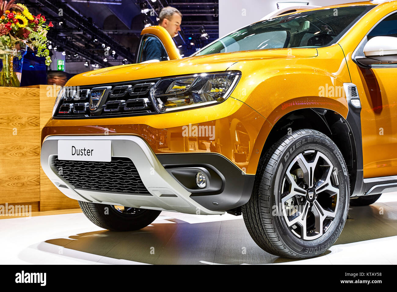 Francfort, Allemagne - le 12 septembre 2017 : 2018 Dacia Duster présenté sur le 67-ème Salon International de l'Automobile de Francfort (IAA) dans le parc des expositions Messe Frankfurt Banque D'Images