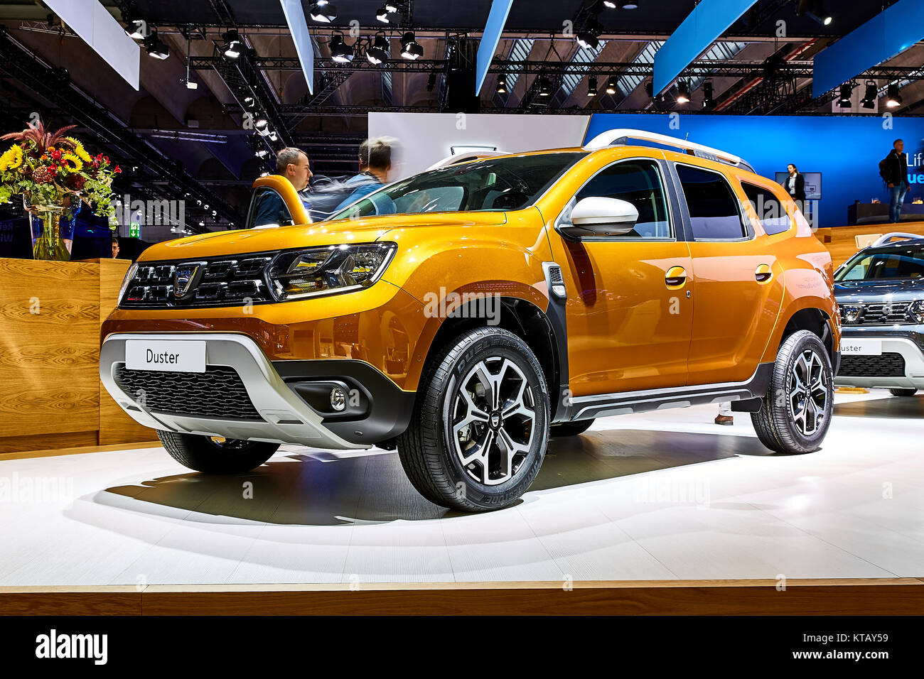 Francfort, Allemagne - le 12 septembre 2017 : 2018 Dacia Duster présenté sur le 67-ème Salon International de l'Automobile de Francfort (IAA) dans le parc des expositions Messe Frankfurt Banque D'Images