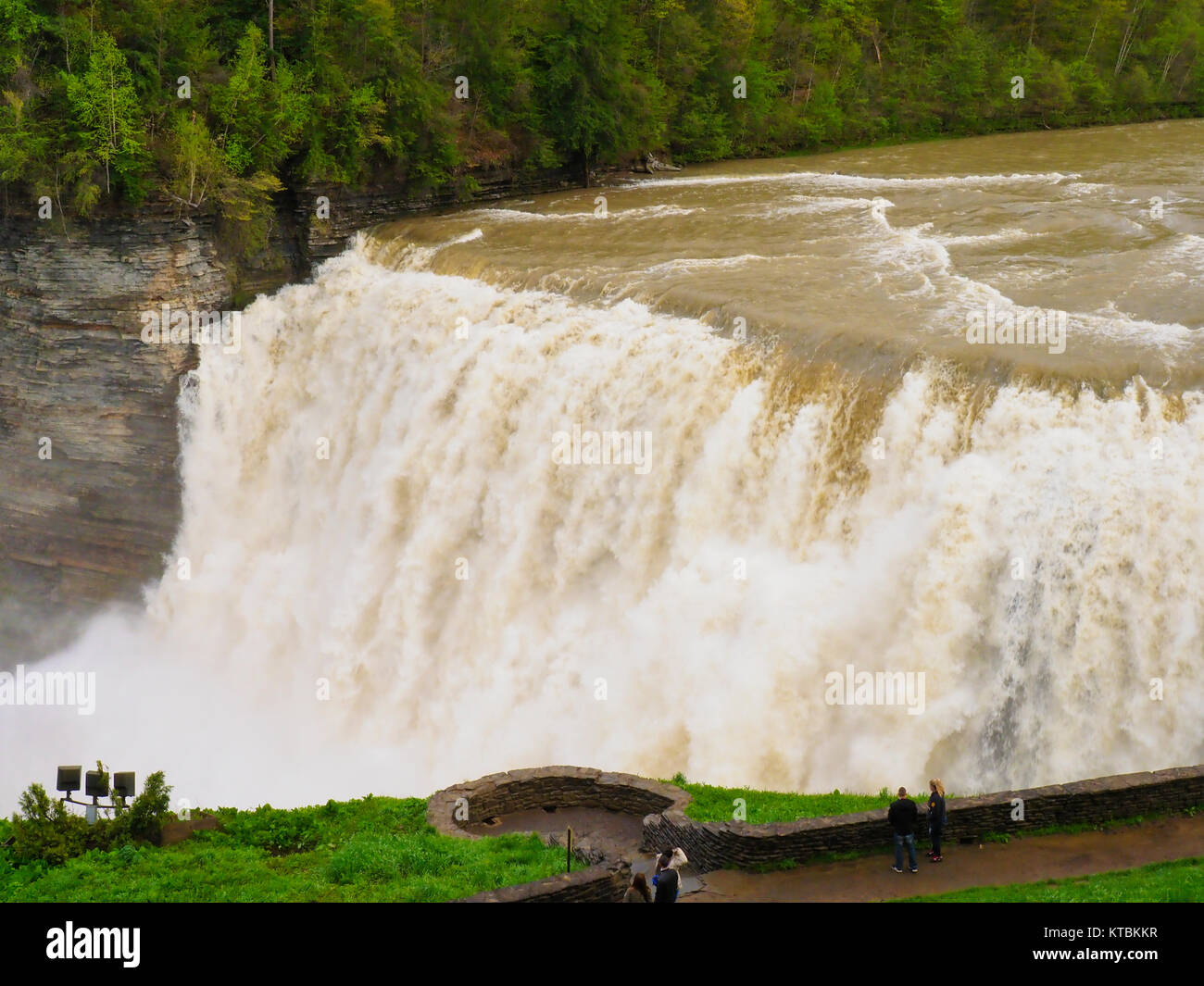 Middle Falls, Genesee River, Letchworth State Park, New York, USA Banque D'Images