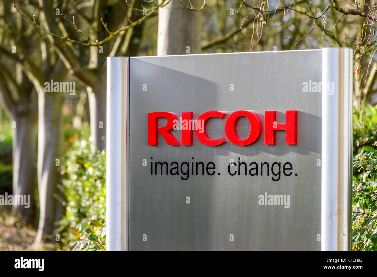 Northampton UK 07 Décembre, 2017 : Imaginez le logo Ricoh Changement connexion Brackmills Industrial Estate. Banque D'Images