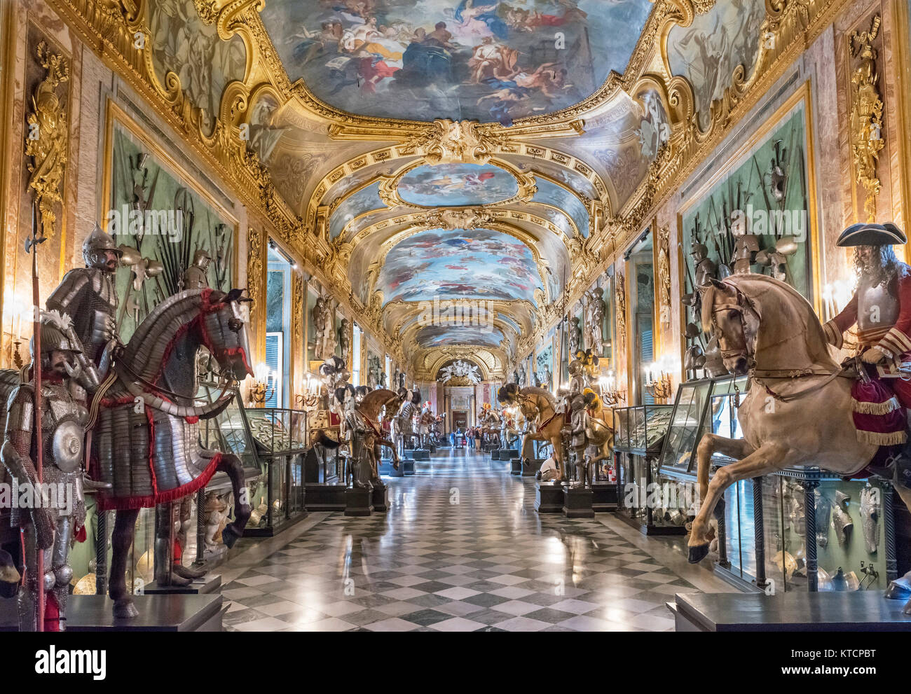 L'Armurerie Royale dans la Galerie Beaumont, le Palazzo Reale, Turin, Piémont, Italie Banque D'Images