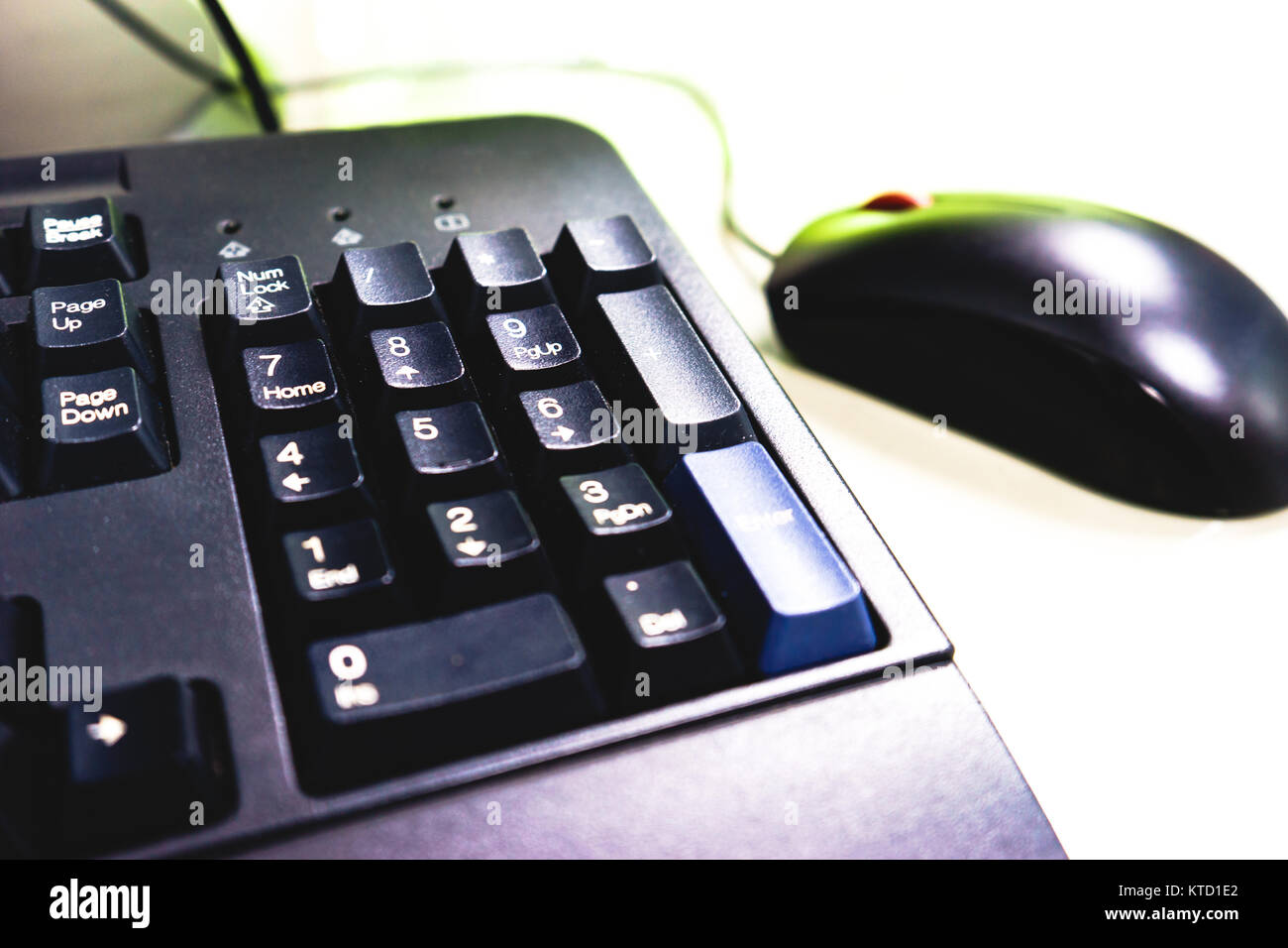 Close up souris et le clavier sur tableau Banque D'Images