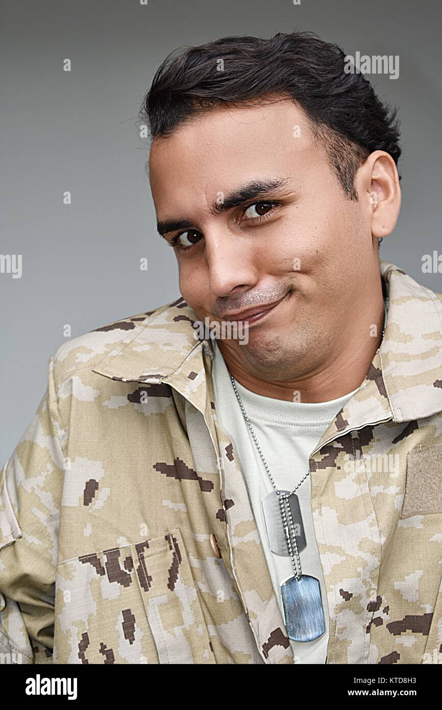Soldat mâle et la confusion Banque D'Images Soldat mâle et la confusion Banque D'Images