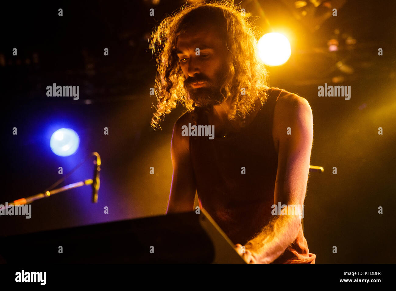 Le groupe de rock psychédélique australienne effectue un concert live à Pumpehuset à Copenhague. Ici Jamie musicien Terry est vu sur scène. Le Danemark, 10/03 2015. Banque D'Images