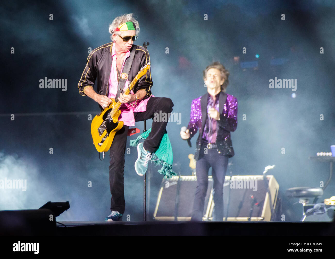 Les Rolling Stones, le légendaire groupe de rock anglais effectue un concert live au Festival de Roskilde au cours de l'étape Orange 2014. Ici le guitariste Keith Richards est vu sur scène. Le Danemark, 03/07.2014. Banque D'Images
