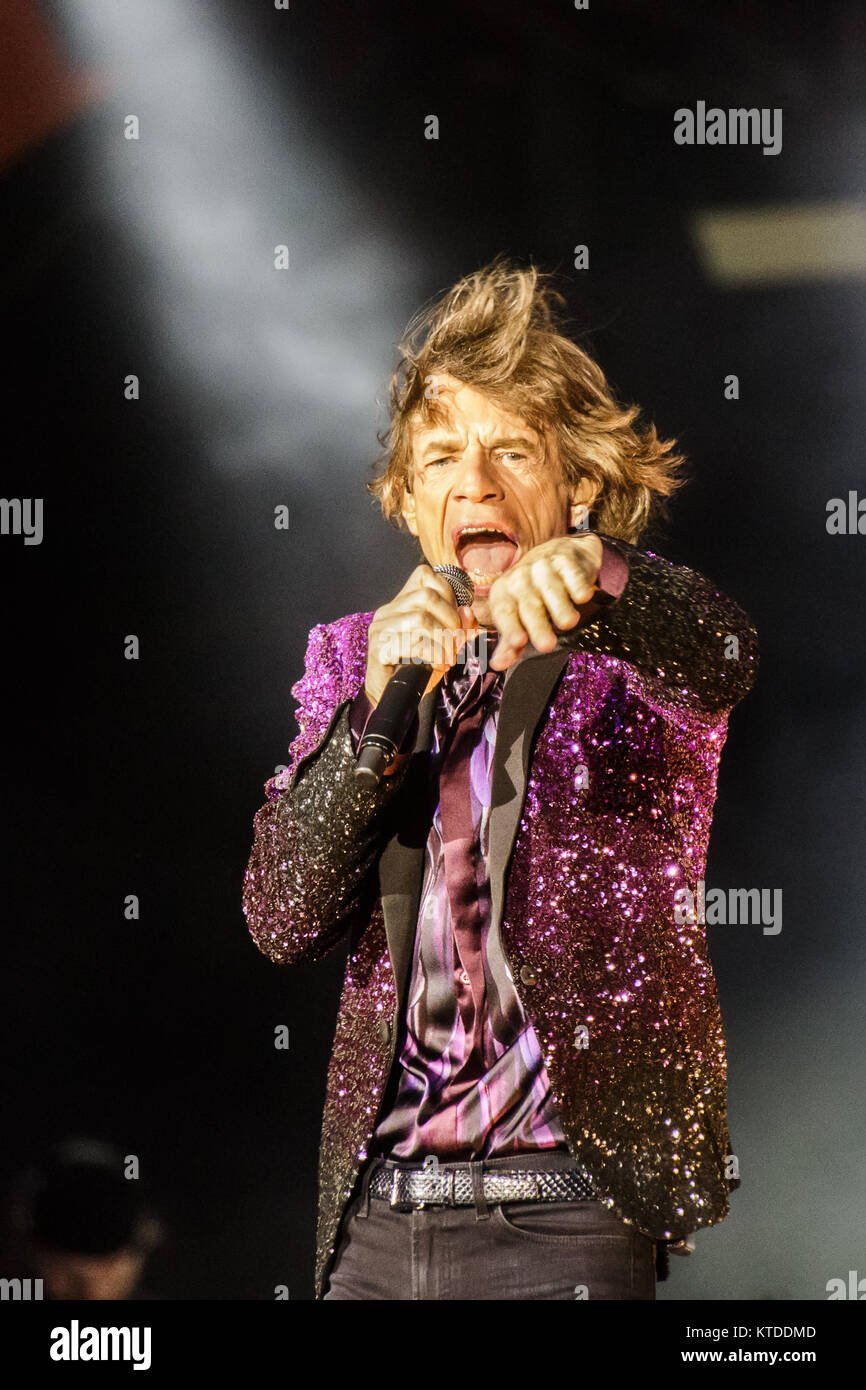 Les Rolling Stones, le légendaire groupe de rock anglais effectue un concert live au Festival de Roskilde au cours de l'étape Orange 2014. Ici, chanteuse et compositrice Mick Jagger est vu sur scène. Le Danemark, 03/07.2014. Banque D'Images