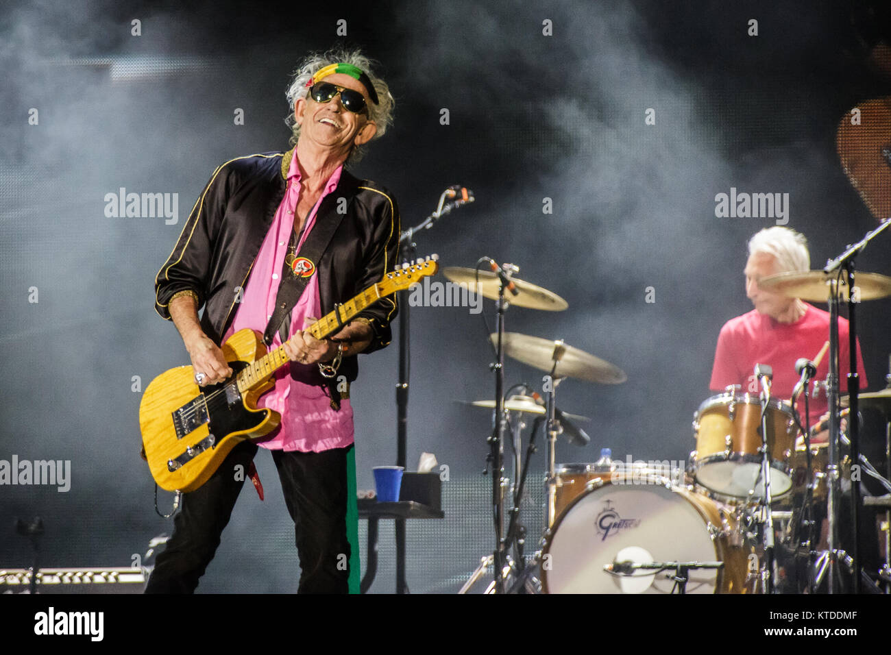 Les Rolling Stones, le légendaire groupe de rock anglais effectue un concert live au Festival de Roskilde au cours de l'étape Orange 2014. Ici le guitariste Keith Richards est vu sur scène. Le Danemark, 03/07.2014. Banque D'Images