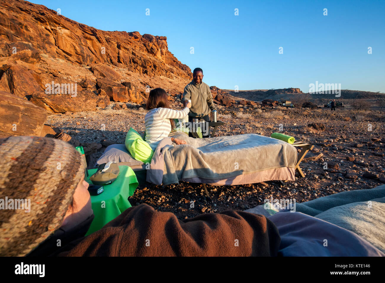 Dormir sous la tente l'expérience à l'Huab, Damaraland, Namibie, Afrique Banque D'Images