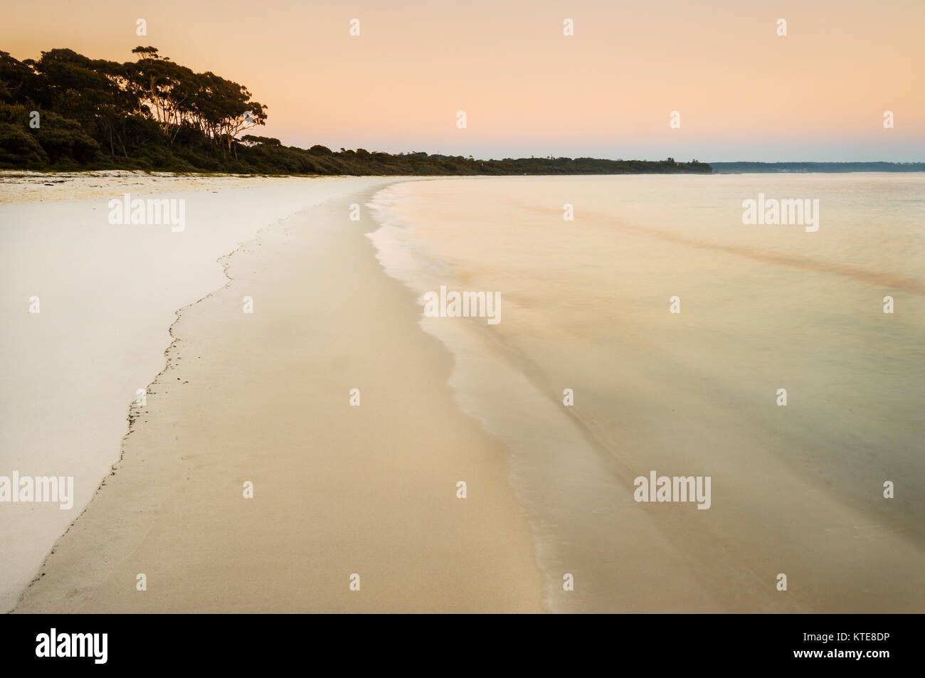 L'humeur du soir à Jervis bay. Banque D'Images