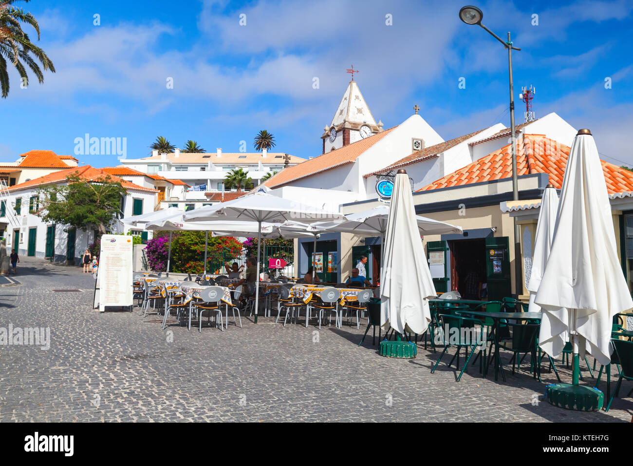 Vila Baleira, Portugal - 18 août 2017 : Street View de Largo do Pelourinho street. Vila Baleira la seule ville et capitale de l'île de Porto Santo, Banque D'Images