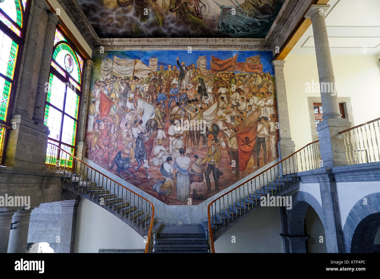 Musée national d'histoire à El Castillo de Chapultepec (château de Chapultepec), parc de Chapultepec, Mexico, Mexique. Banque D'Images