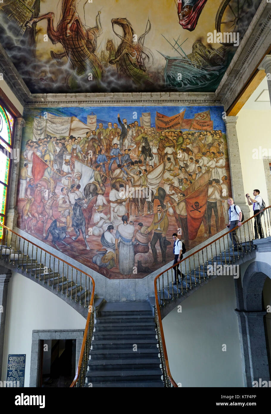 Musée national d'histoire à El Castillo de Chapultepec (château de Chapultepec), parc de Chapultepec, Mexico, Mexique. Banque D'Images
