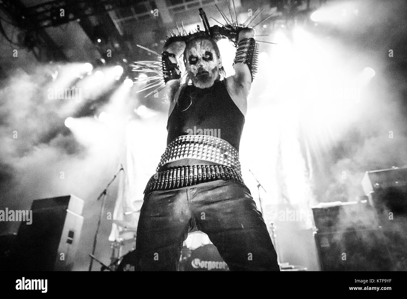 Le groupe de black metal norvégien Gorgoroth effectue un concert live au festival de heavy metal norvégien Inferno Metal Festival 2017 à Oslo. Ici le chanteur Hoest est vu sur scène. Oslo, 14/04 2017. Banque D'Images