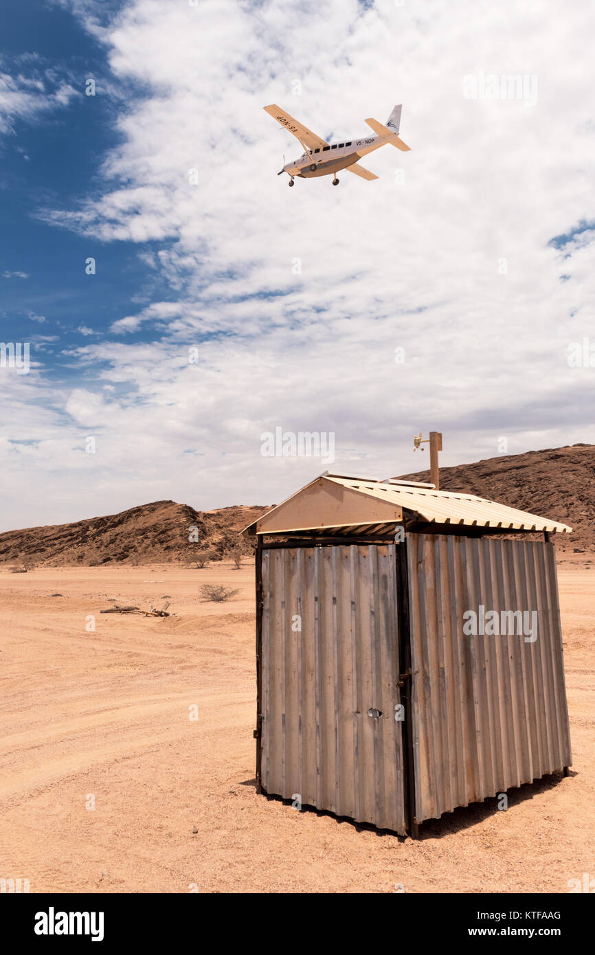 Hoanib Skeleton Coast Camp d'aviation, la Namibie en décembre 2016 Banque D'Images