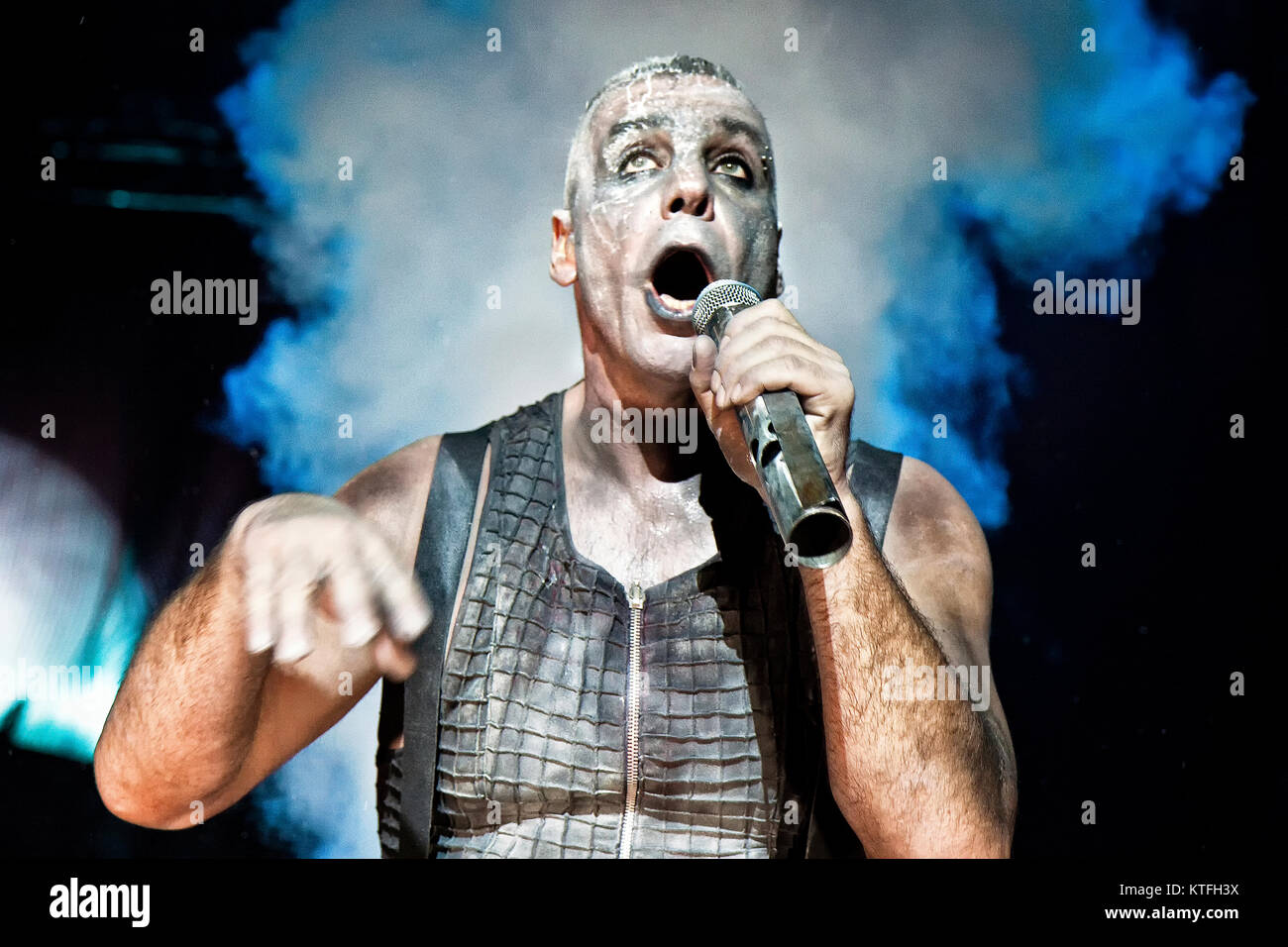 Rammstein till lindemann concert Banque de photographies et d’images à haute résolution Alamy