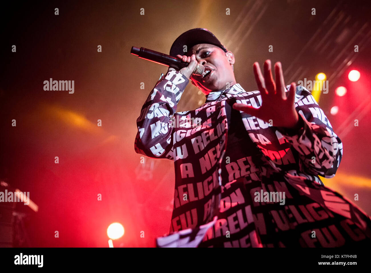 Le groupe de rock britannique Skunk Anansie effectue un concert live à Sentrum Scene à Oslo. Ici la peau est chanteuse vu sur scène. La Norvège, 01/03 2017. Banque D'Images