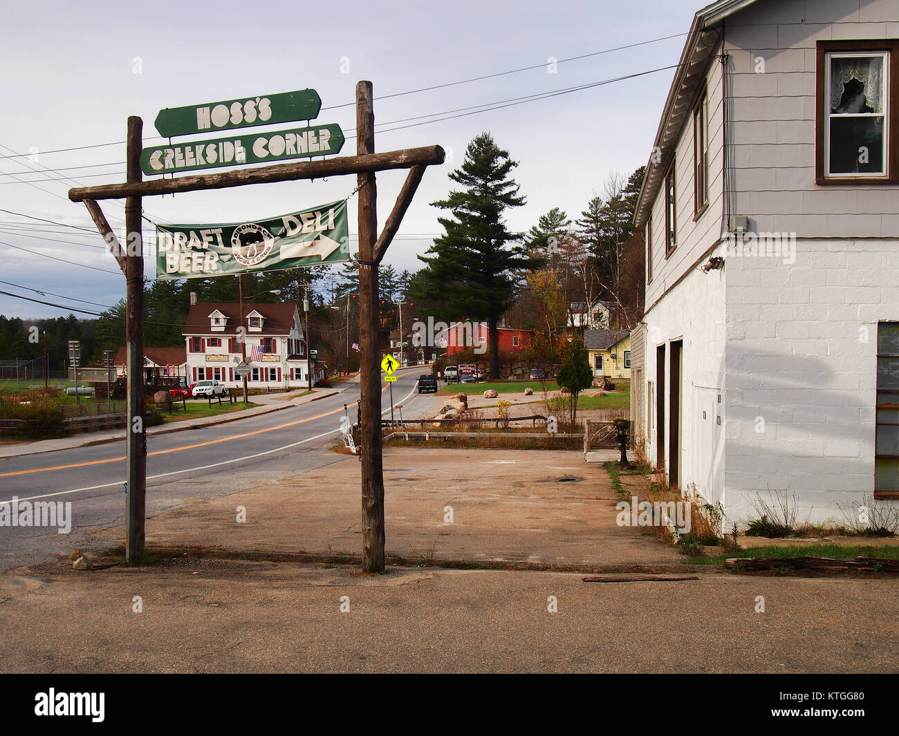 Long Lake , New York, USA . Hoss's Country Corner, charmant et rustique souvenirs et cadeaux dans le lac Long, New York Banque D'Images