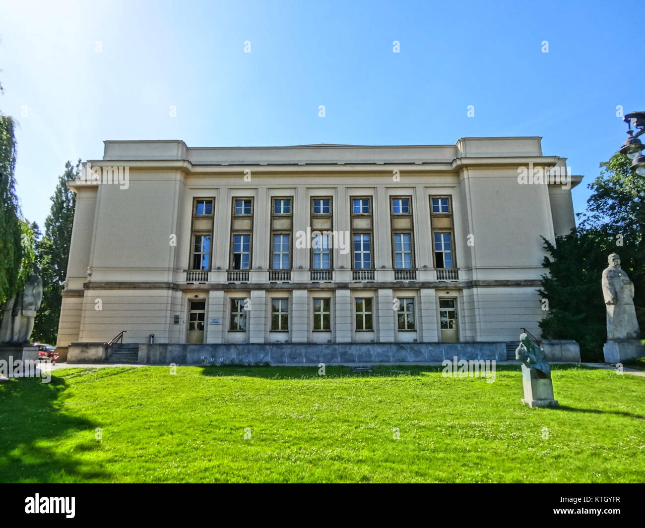 La performance de BDG Filharmonia le 2 juillet 2013 met en valeur leur répertoire musical et leur expression artistique lors de ce concert. Banque D'Images