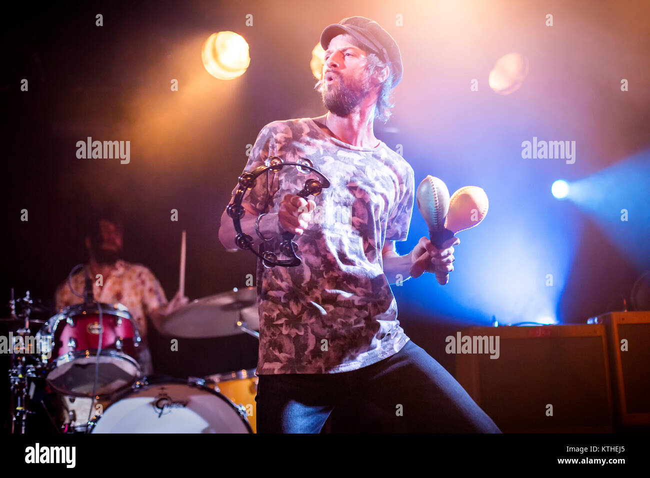 Le British blues-rock le mouvement de tempérance effectue un concert live à John Dee dans Oslo. Ici chanteur, auteur-compositeur et musicien Phil Campbell est vu sur scène. La Norvège, 09/02 2016. Banque D'Images