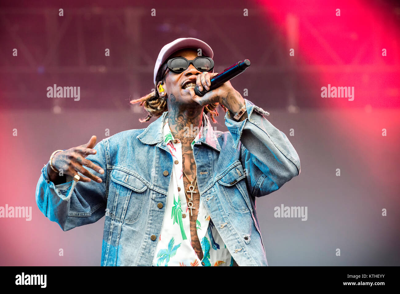 Le rappeur américain et le parolier Wiz Khalifa effectue un concert live au Swedish music festival Festival 2016 Bråvalla. La Suède, 02/07 2016. Banque D'Images