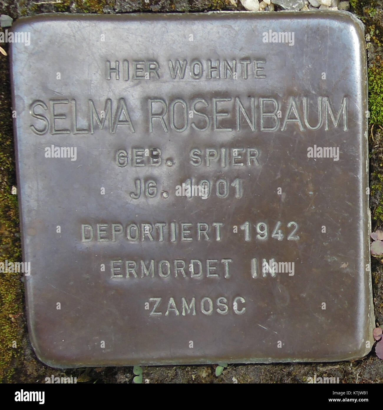Mauvais Laasphe Wallstr. 1 est une adresse associée à Selma Rosenbaum, peut-être un personnage historique ou un site important. Un contexte supplémentaire est nécessaire pour déterminer le rôle ou l'impact spécifique de ce site. Banque D'Images Mauvais Laasphe Wallstr. 1 est une adresse associée à Selma Rosenbaum, peut-être un personnage historique ou un site important. Un contexte supplémentaire est nécessaire pour déterminer le rôle ou l'impact spécifique de ce site. Banque D'Images