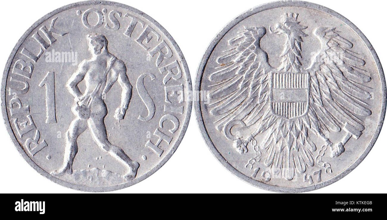 Il s'agit d'une image historique de l'Autriche en 1947, mettant en valeur la période d'après-guerre avec son paysage social et architectural. Il met en évidence la phase de rétablissement et reflète le contexte historique de l’époque. Banque D'Images